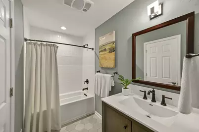 542  Sarah Ln, Cedarburg, WI 53012 - Photo 24