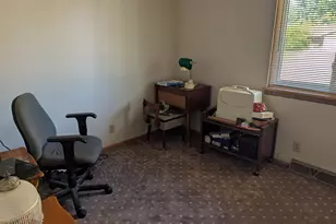 7925 W Denver Ave, Milwaukee, WI 53223 - Photo 16