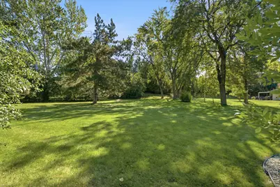 W173N7422  Joanne Dr, Menomonee Falls, WI 53051 - Photo 42