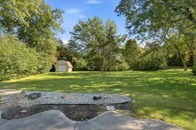 W173N7422  Joanne Dr, Menomonee Falls, WI 53051 - Photo 44