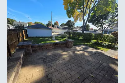 3760 N 85th St, Milwaukee, WI 53222 - Photo 6