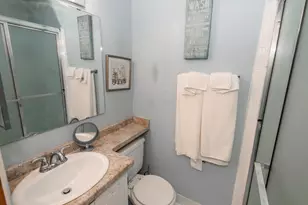 9222 N 70th St, Milwaukee, WI 53223 - Photo 22