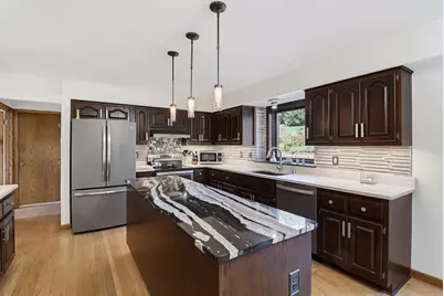S60W24120  Red Wing Dr, Waukesha, WI 53189 - Photo 2