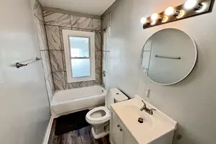 4754 N 31st St, Milwaukee, WI 53209 - Photo 8