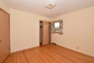 2710 S 72nd St, West Allis, WI 53219 - Photo 22