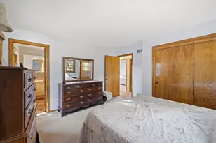 W249N5821 Swan Ct, Sussex, WI 53089 - Photo 14