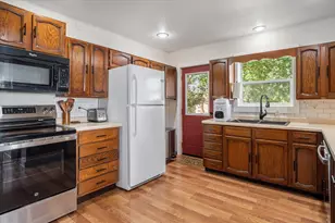 710 S Main St, Viroqua, WI 54665 - Photo 8