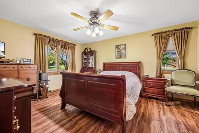 7209  Whippoorwill Ct, Racine, WI 53185 - Photo 10