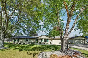 7209 Whippoorwill Ct, Racine, WI 53185 - Photo 2