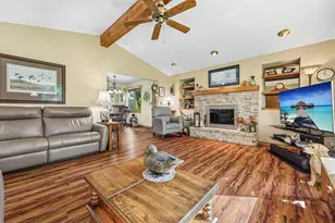 7209 Whippoorwill Ct, Racine, WI 53185 - Photo 2
