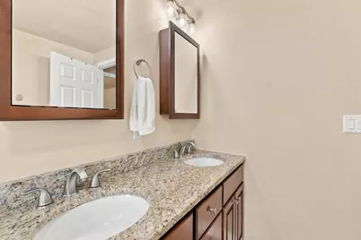 1632 N Main St, Racine, WI 53402 - Photo 34