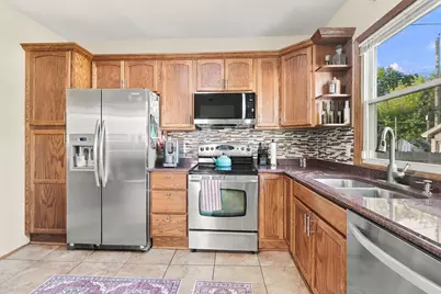 1632 N Main St, Racine, WI 53402 - Photo 16