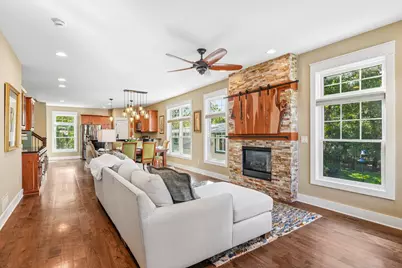N20 W29987  W Glen Cove Rd, Delafield, WI 53072 - Photo 8