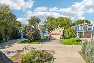 N20 W29987 W Glen Cove Rd, Delafield, WI 53072 - Photo 50