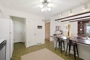 10042 W Tower Ave, Milwaukee, WI 53224 - Photo 12