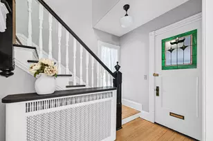 8106 Chestnut St, Wauwatosa, WI 53213 - Photo 6