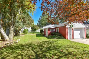408 S Rural St, Hartford, WI 53027 - Photo 20