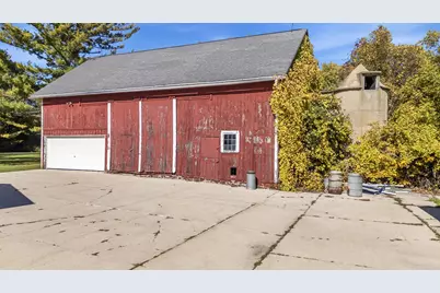 1854  Washington Ave, Cedarburg, WI 53012 - Photo 20