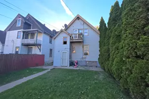 1310 S 37th St., Milwaukee, WI 53215 - Photo 6