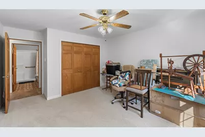 715  Canterberry Ct #102, West Bend, WI 53090 - Photo 16