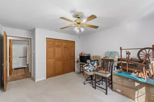 715 Canterberry Ct, West Bend, WI 53090 - Photo 16