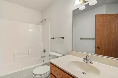 3049  Lakota Pl, La Crosse, WI 54601 - Photo 24