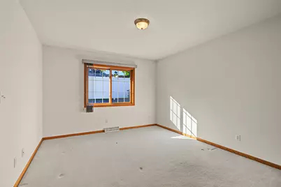 3049  Lakota Pl, La Crosse, WI 54601 - Photo 18