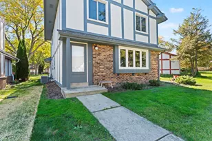5325 Somerset Ln, Greenfield, WI 53221 - Photo 28