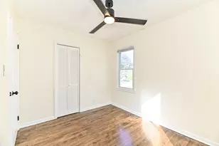 3634 S 1st Pl, Milwaukee, WI 53207 - Photo 14