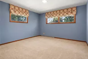 409 Vernon Ave, Thiensville, WI 53092 - Photo 14