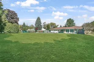 409 Vernon Ave, Thiensville, WI 53092 - Photo 34