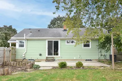 8026 W Sunbury Ct, Milwaukee, WI 53219 - Photo 36
