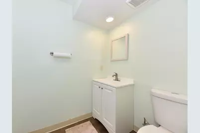8026 W Sunbury Ct, Milwaukee, WI 53219 - Photo 30