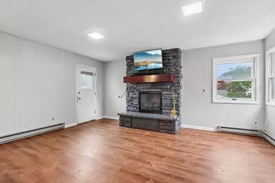 4315 N Wildwood Ave, Shorewood, WI 53211 - Photo 18