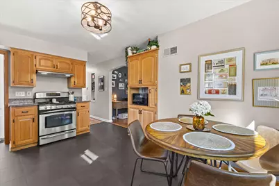 2641 S 71st St, Milwaukee, WI 53219 - Photo 4