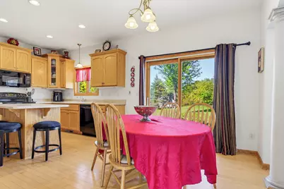 527  Winchester Pass, Richfield, WI 53017 - Photo 10