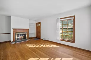 2443 N 114th St, Wauwatosa, WI 53226 - Photo 4