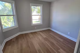 107 W Brown St, Milwaukee, WI 53212 - Photo 12