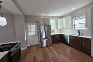 107 W Brown St, Milwaukee, WI 53212 - Photo 6