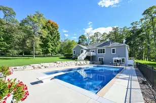 34726 Janesville Dr, Racine, WI 53149 - Photo 6