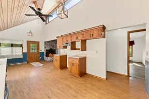N911 Knepprath Rd, Sheboygan, WI 53013 - Photo 4