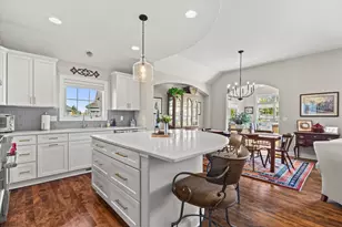 1648 Belmont Ln, Oconomowoc, WI 53066 - Photo 8