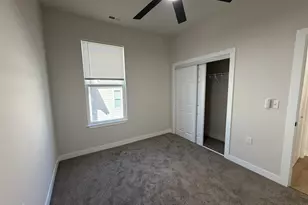2360 N Dr William Finlayson St, Milwaukee, WI 53212 - Photo 20