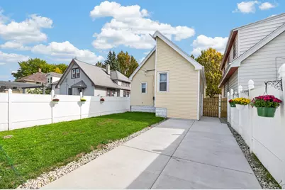 1201 S 75th St, West Allis, WI 53214 - Photo 20