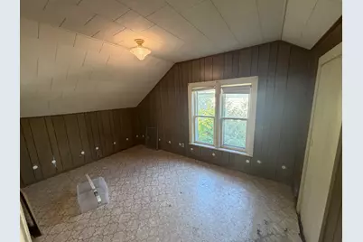 719 S 22nd St, Manitowoc, WI 54220 - Photo 16