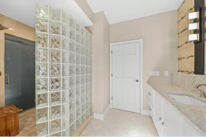 W289N3648  Huntsman Ct, Delafield, WI 53072 - Photo 20