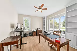 W289N3648 Huntsman Ct, Delafield, WI 53072 - Photo 14