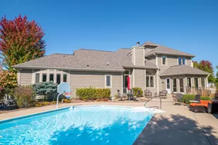 W289N3648 Huntsman Ct, Delafield, WI 53072 - Photo 38