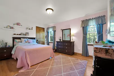 2215 W Mangold Ave, Milwaukee, WI 53221 - Photo 30