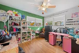 4551 N 100th St, Wauwatosa, WI 53225 - Photo 12